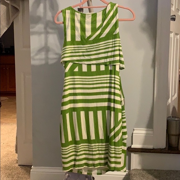 Potter’s Pot sleeveless green and cream dress - Picture 2 of 4